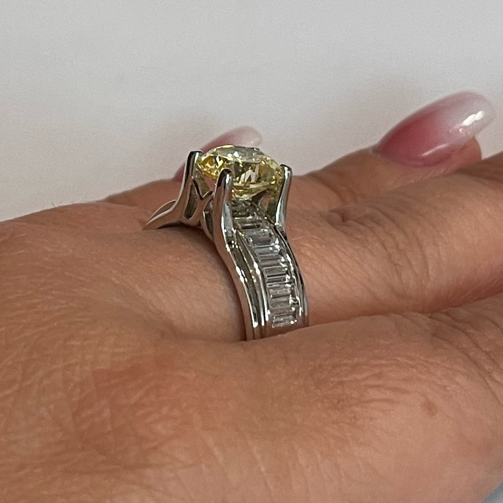 Yellow CZ wedding ring - Picture 2 of 7